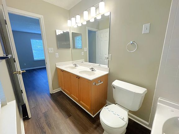 5th image of 3708 Sedgewick Dr SW