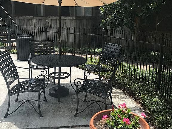 2nd image of 2300 Wilcrest Dr APT 41