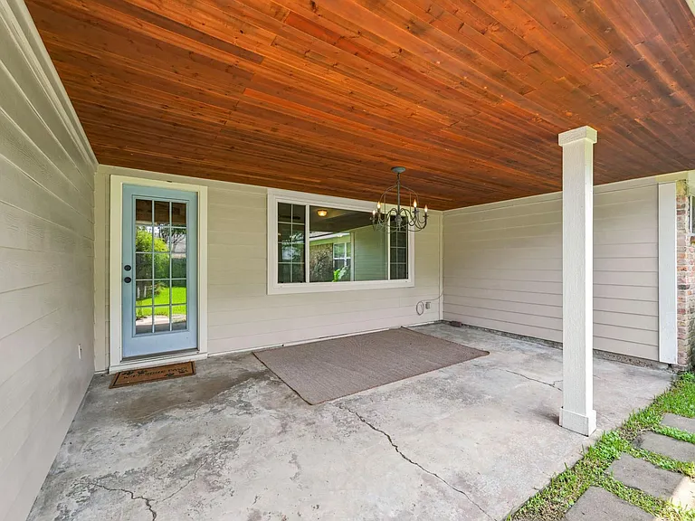 6131 Yarwell Dr — Photo 36