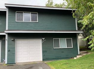 4652 Edinburgh Dr, Anchorage, AK 99502