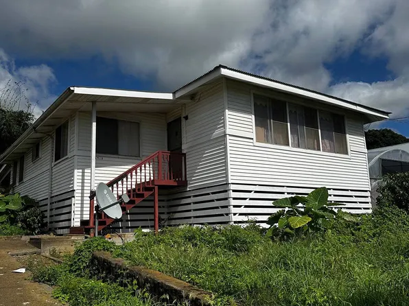 96-3158 Pakalana St, Pahala, HI 96777