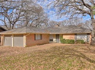 2005 Mosswood Ct, Arlington, TX