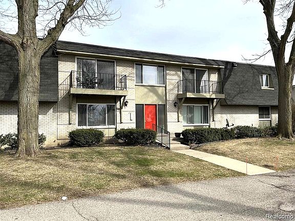 3rd image of 19810 W Twelve Mile Rd APT 12