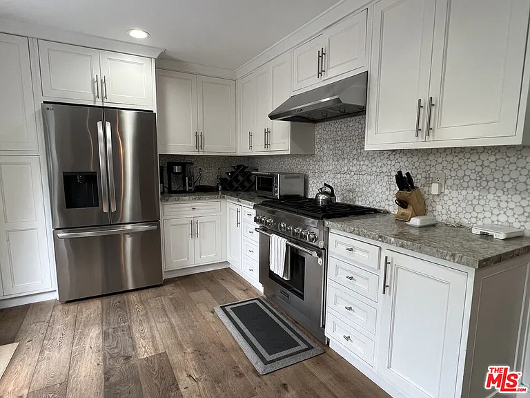 3350 McLaughlin Ave — Photo 5