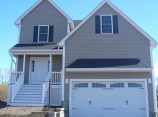 5 Robert Rd, Haverhill, MA 01835