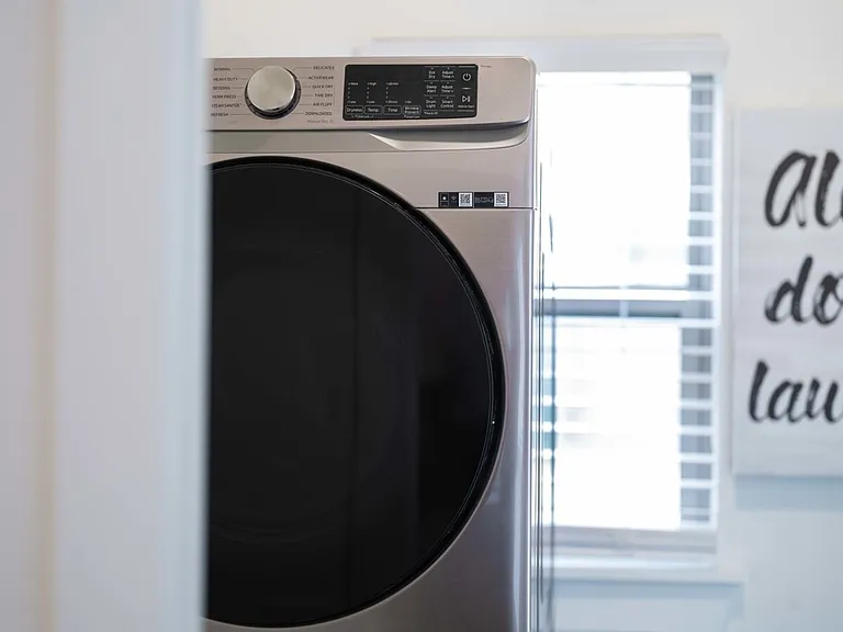 Laundry Room Cabinet