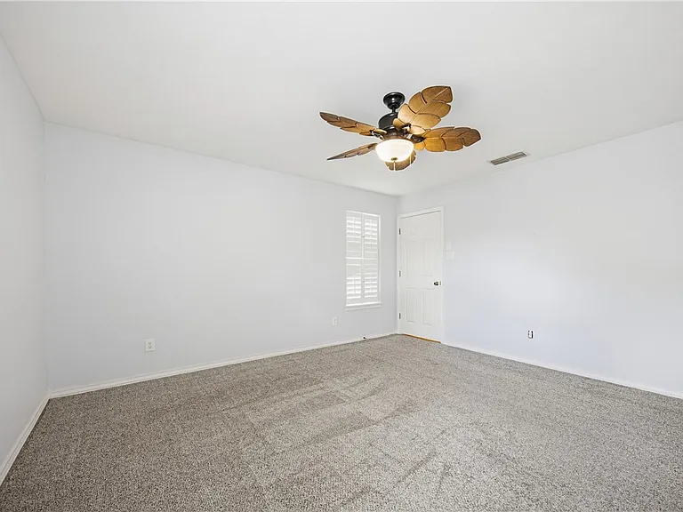 7251 Prairie Dr #6 — Photo 17