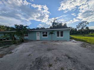 932 Lake Josephine Dr #B, Sebring, FL 33875
