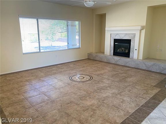 4th image of 3012 Noblesville Ct