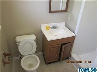 5th image of 1330 W Robin Dr