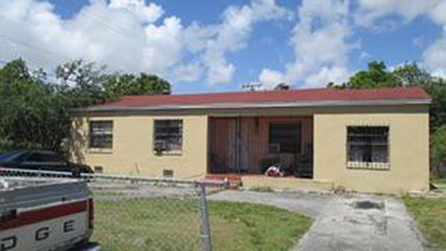 2nd image of 370 Sinbad Ave