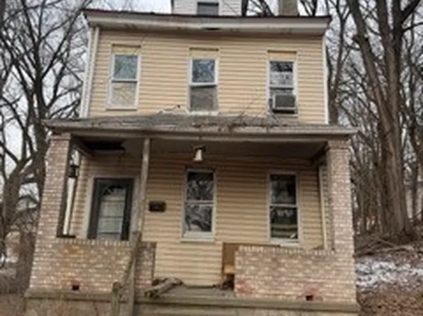 413 Fannell St, Pittsburgh, PA 15224