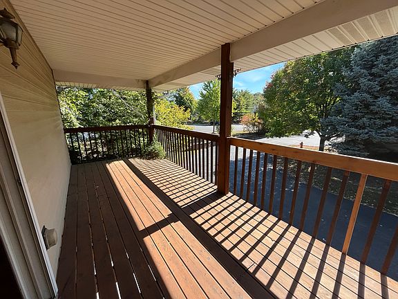 4th image of 907 Elderberry Cir Unit 103