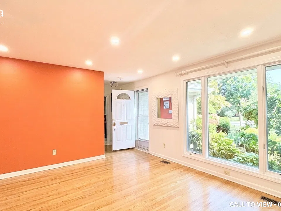 4 Golfhaven Dr #1