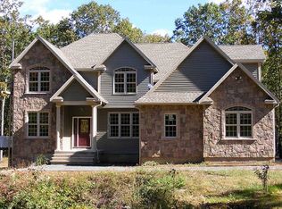 172 Cook Rd, Tolland, CT 06084