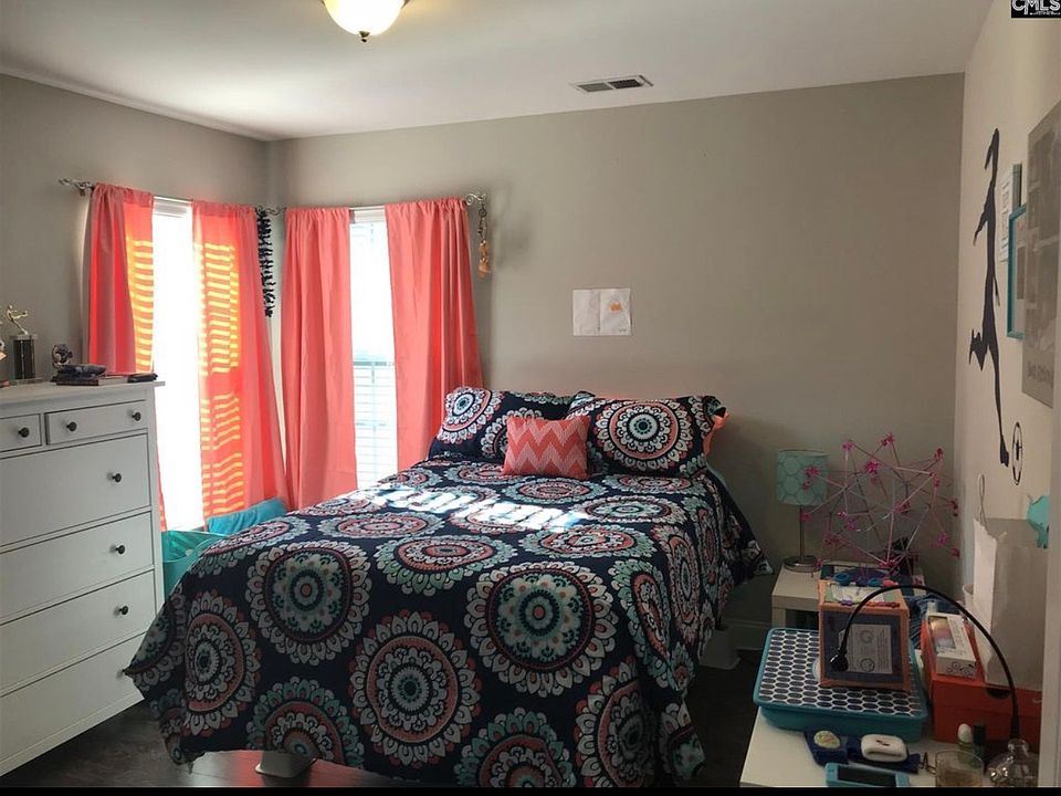 2nd image of 172 Cherokee Pond Ct