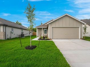 220 Laura Leigh Ln, Angleton, TX 77515
