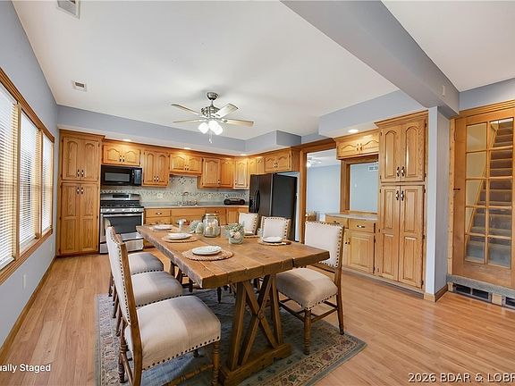 4th image of 31435 Lofty Ln