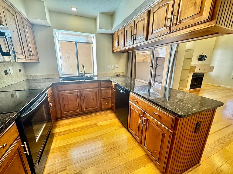 5640 E Bell Rd #189 — Photo 2