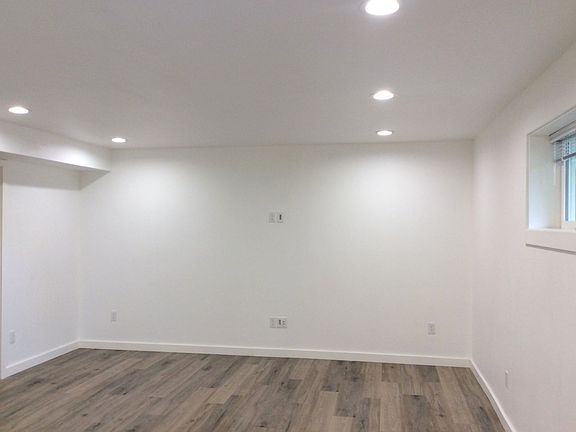 4th image of 12605 SE 258th St
