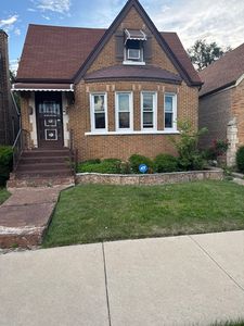 10212 S Prairie Ave, Chicago, IL, 60628