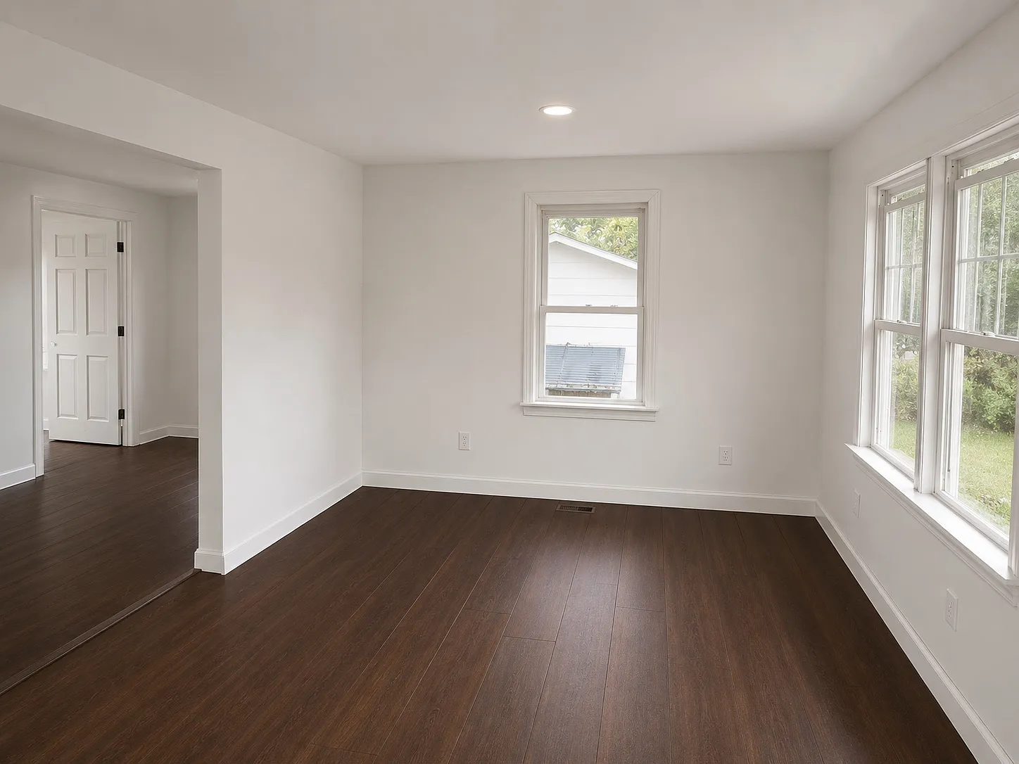 4 bed, 1374 sqft, $1,450 — Photo 3