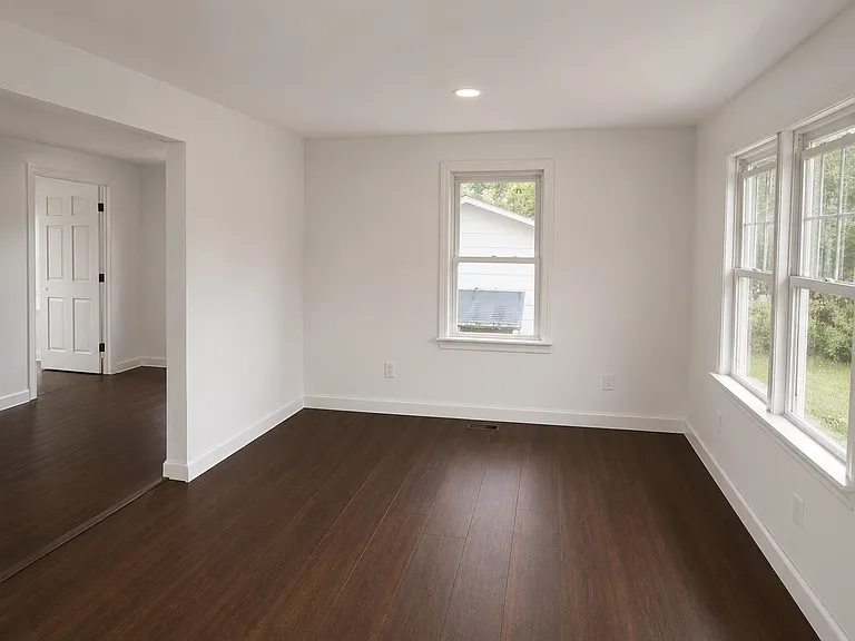 116 Brooklyn Ave — Photo 3