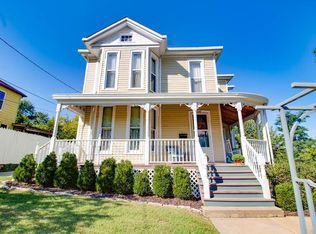 330 Bluff St, Alton, IL 62002