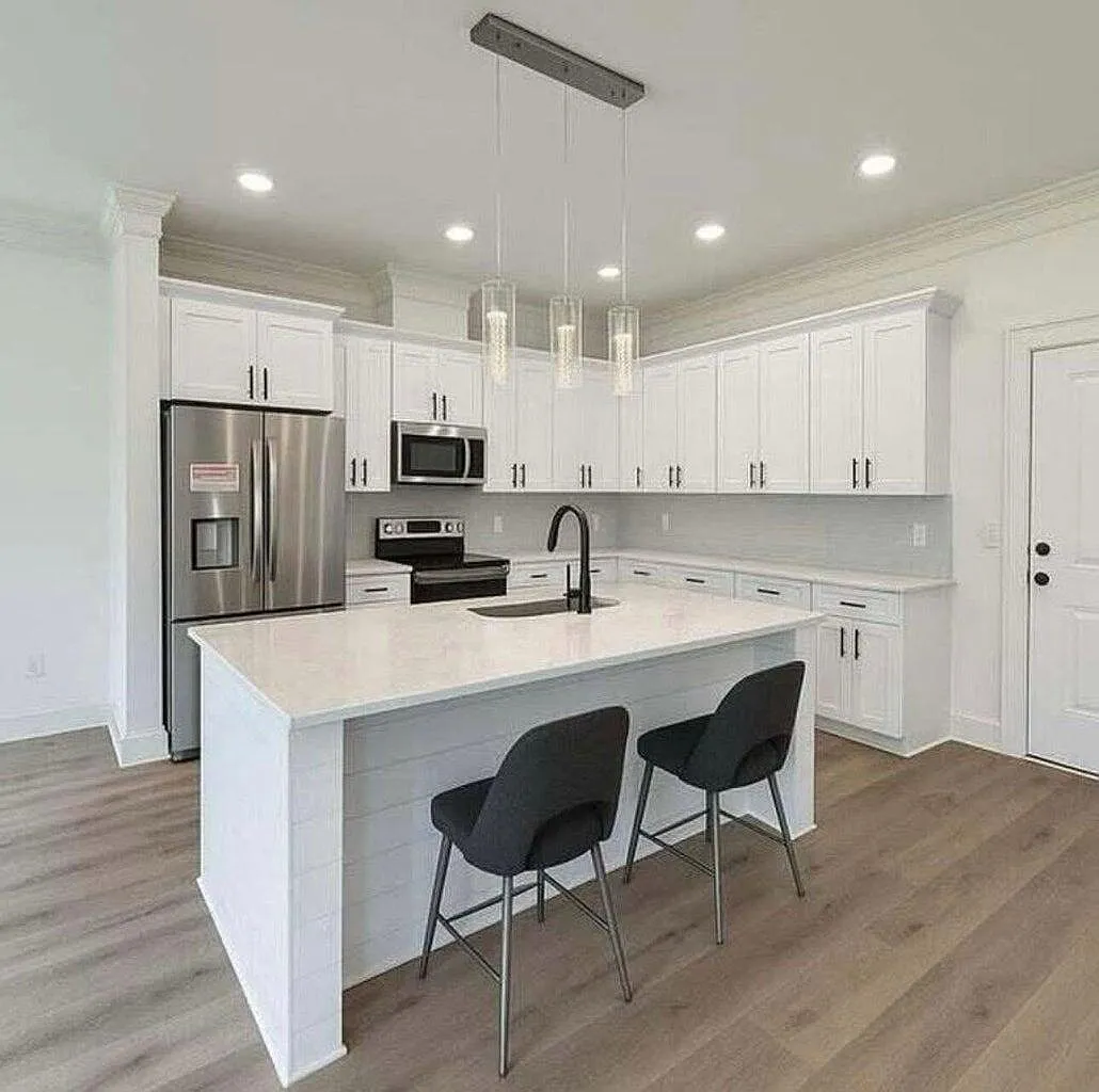 3 bed, 2.5 bath, 1900 sqft, $3,000 — Photo 3