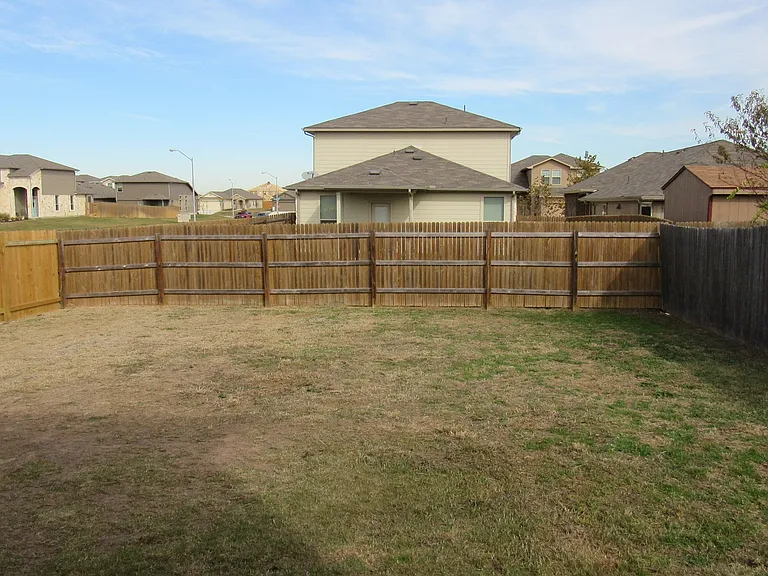 12318 Jamie Dr — Photo 4