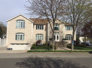 99 Cordelia Ave, Staten Island, NY 10309