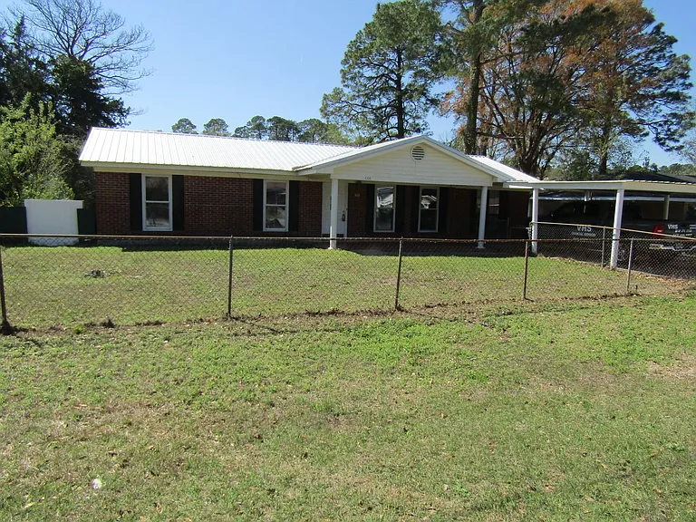 608 Palmetto St — Photo 2