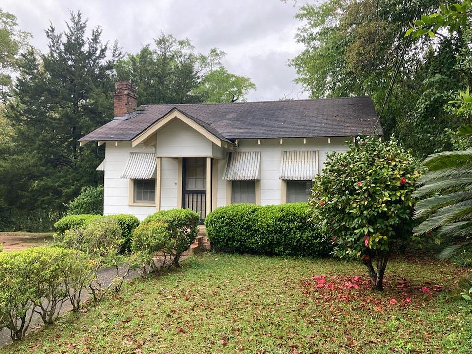 1st image of 808 N Bronough St
