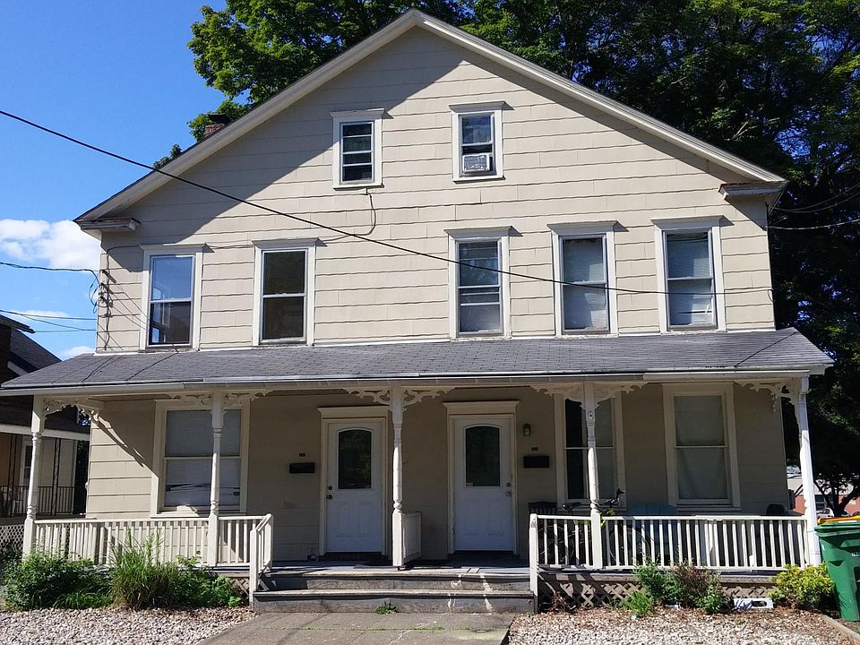 2nd image of 528 Barry St