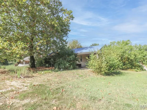 200 W 6th St, Dixon, MO 65459