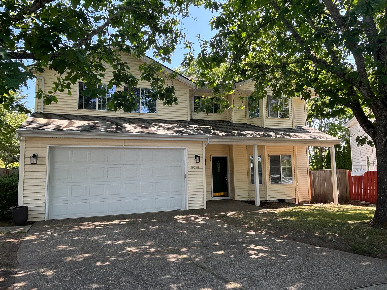 5 bed, 2.5 bath, 3052 sqft, $3,195 — Photo 1