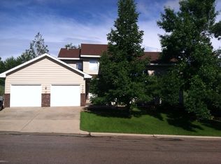 5124 Winterset Dr, Rapid City, SD 57702