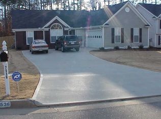 7536 Deer Creek Dr, Union City, GA 30291