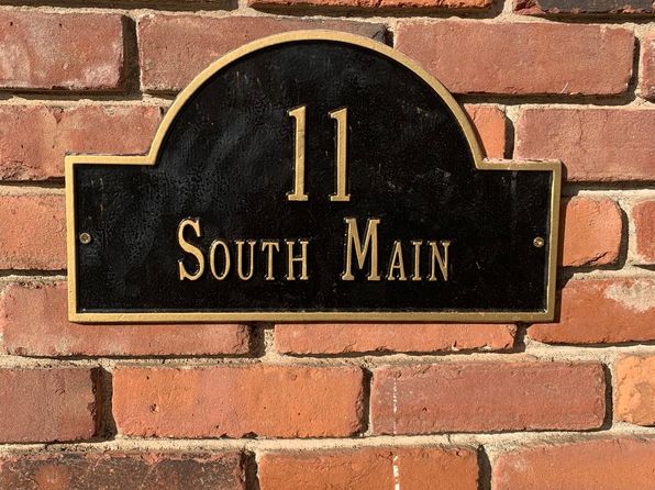 (undisclosed Address)