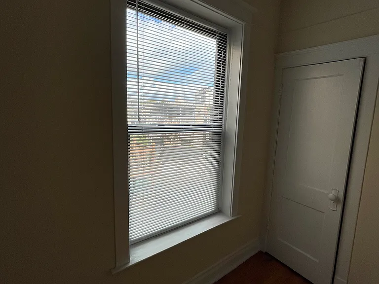 5635 N Wayne Ave #2 — Photo 16