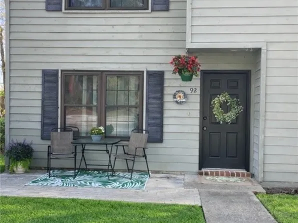 92 Hidden Lake Court, Savannah, GA 31419