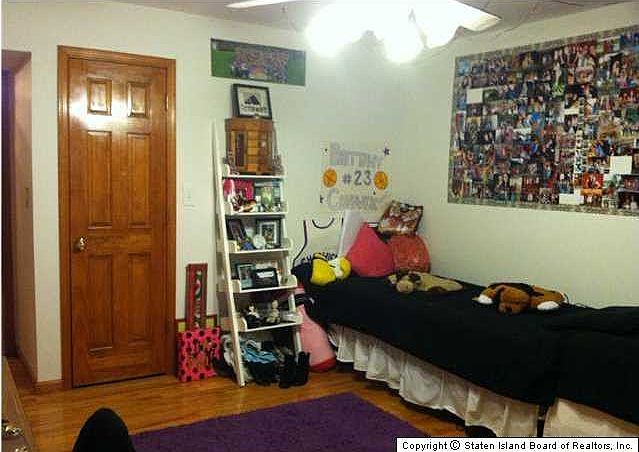 1st image of 20 Sherwood Ave