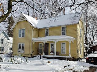 18 Pullman St, Brocton, NY 14716
