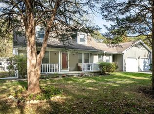 3 Bay View Ave, Mattapoisett, MA 02739