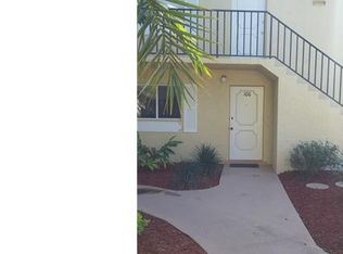 8049 Country Rd UNIT 106, Fort Myers, FL 33919