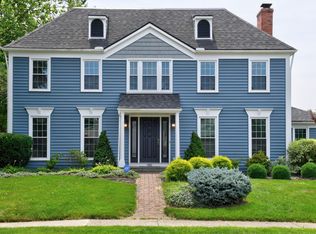 985 Farrington Dr, Westerville, OH 43081