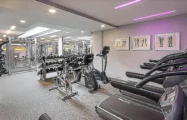 Rented by Corcoran | media 18