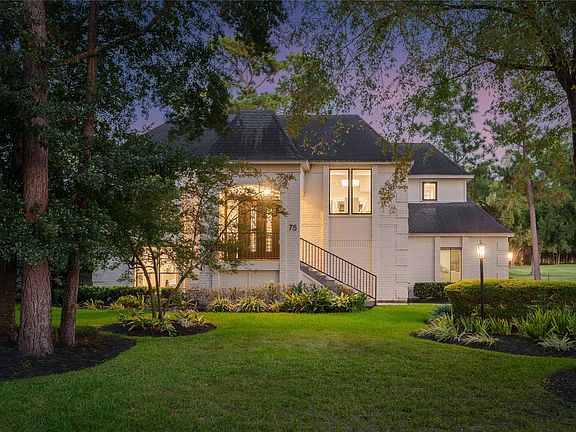 2nd image of 75 Huntsmans Horn Cir