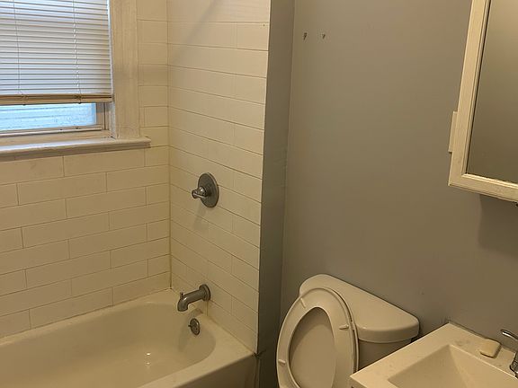 2nd image of 258 S Burnett St #I