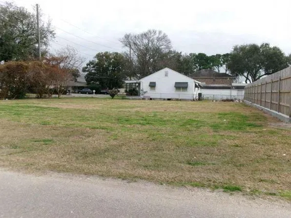 742 Carrollton Ave, Metairie, LA 70005